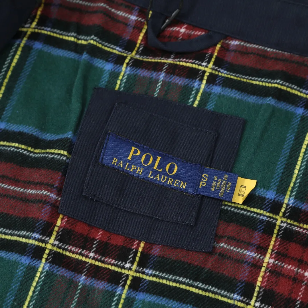 P360 #R43 Ralph Lauren/Ralph Lauren American vintage classic lapel old cadre retro jacket, thickened in autumn and winter, woolen lining, classic design, timeless classic, thick cotton fabric, showing a sense of vintage, collar and cuffs colorful plaid embellishment, looks good on both men and women, comfortable and comfortable, focuses on relaxed retro YYDS, one for each man and woman, an indispensable piece for autumn and winter, the hottest jacket at the moment The 100% cotton twill is thick and thick, and the pure cotton colorful plaid lining is distinguished by digital printing in the market. Exquisite embroidery. The Harrington jacket has a loose fit, is short and fat, and is super versatile. It is clean-fitting and is perfect for men and women!   Color: Khaki Navy Red Black Size: S/M/L/XL Length: 68 70 72 74 Sleeve Length: 63 64 65 66 Shoulder Width: 51 52 53 54 Bust: 126 130 134 138